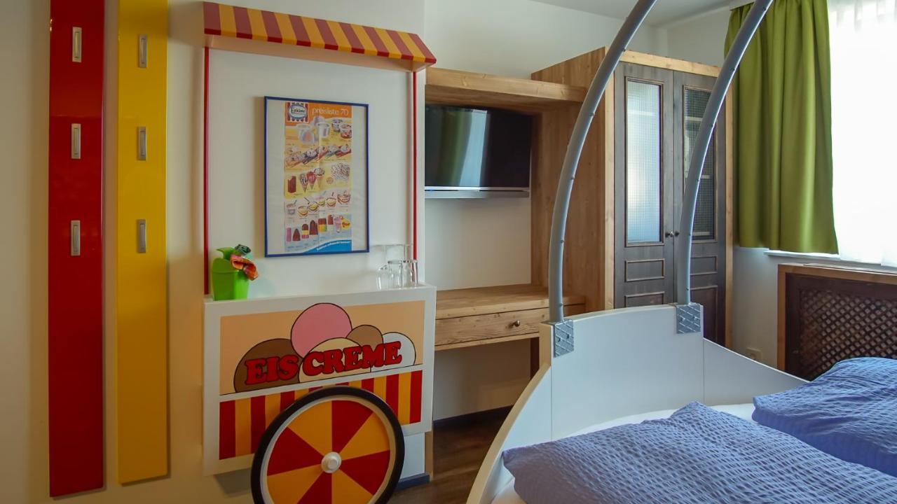 Haus Sanz Affittacamere 3*